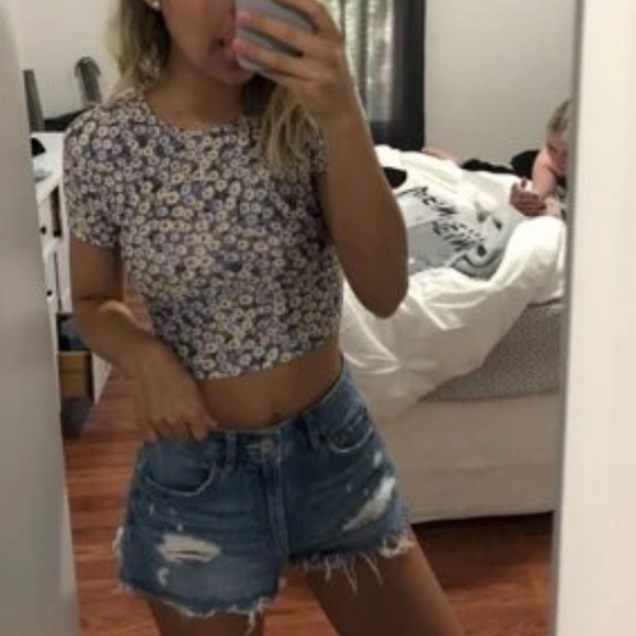 Boho Tie Backless Ditsy Floral Top - Picture 5 of 16